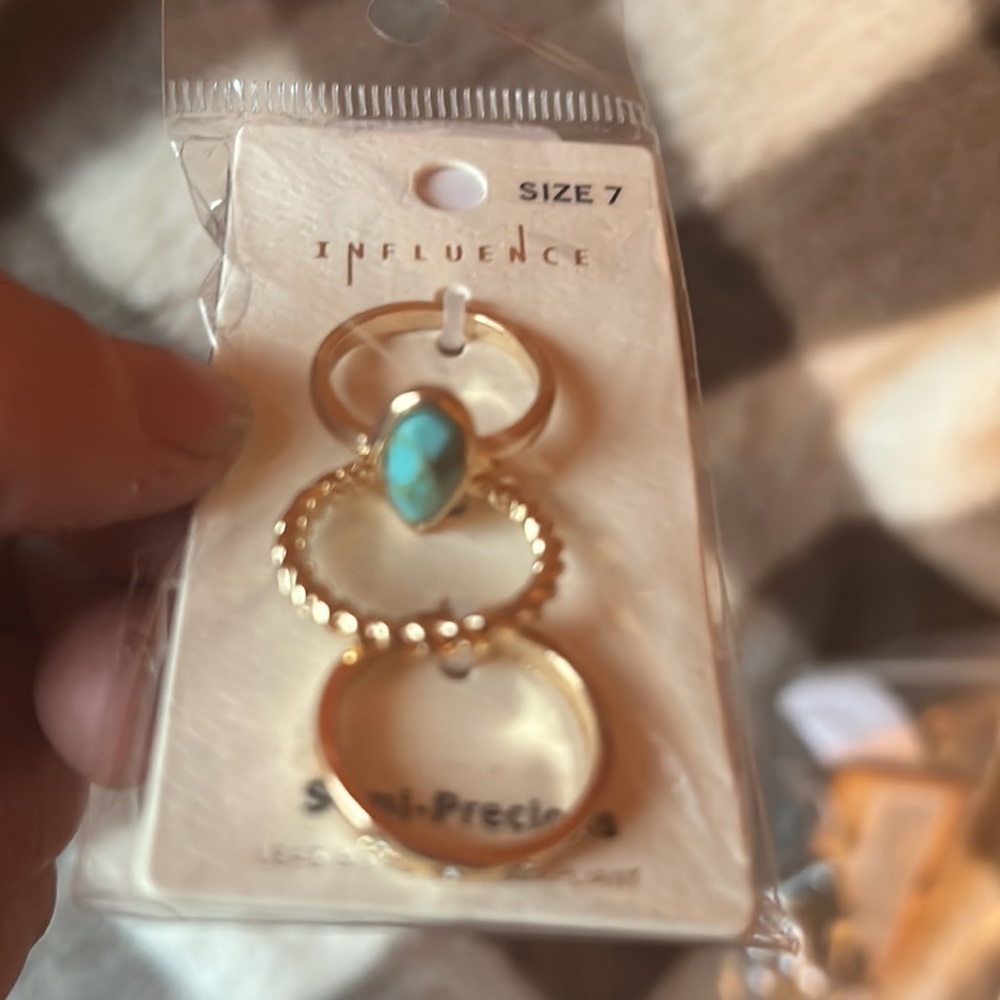 New ring set - Picture 2 of 3